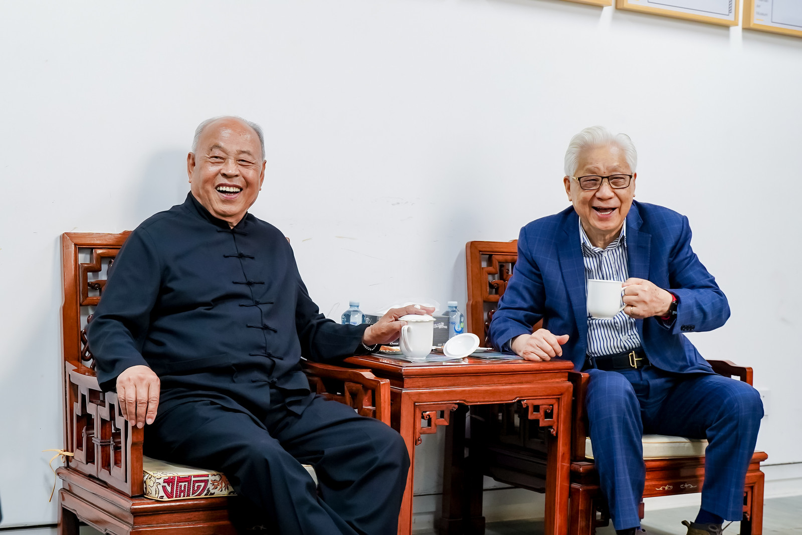 正版综合资料一份三份