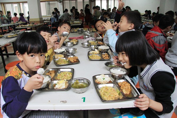 正版综合资料一份三份